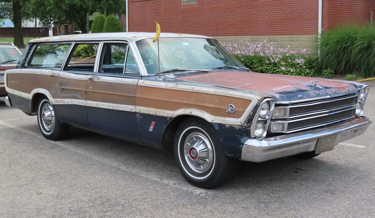 1966 Ford Country Squire