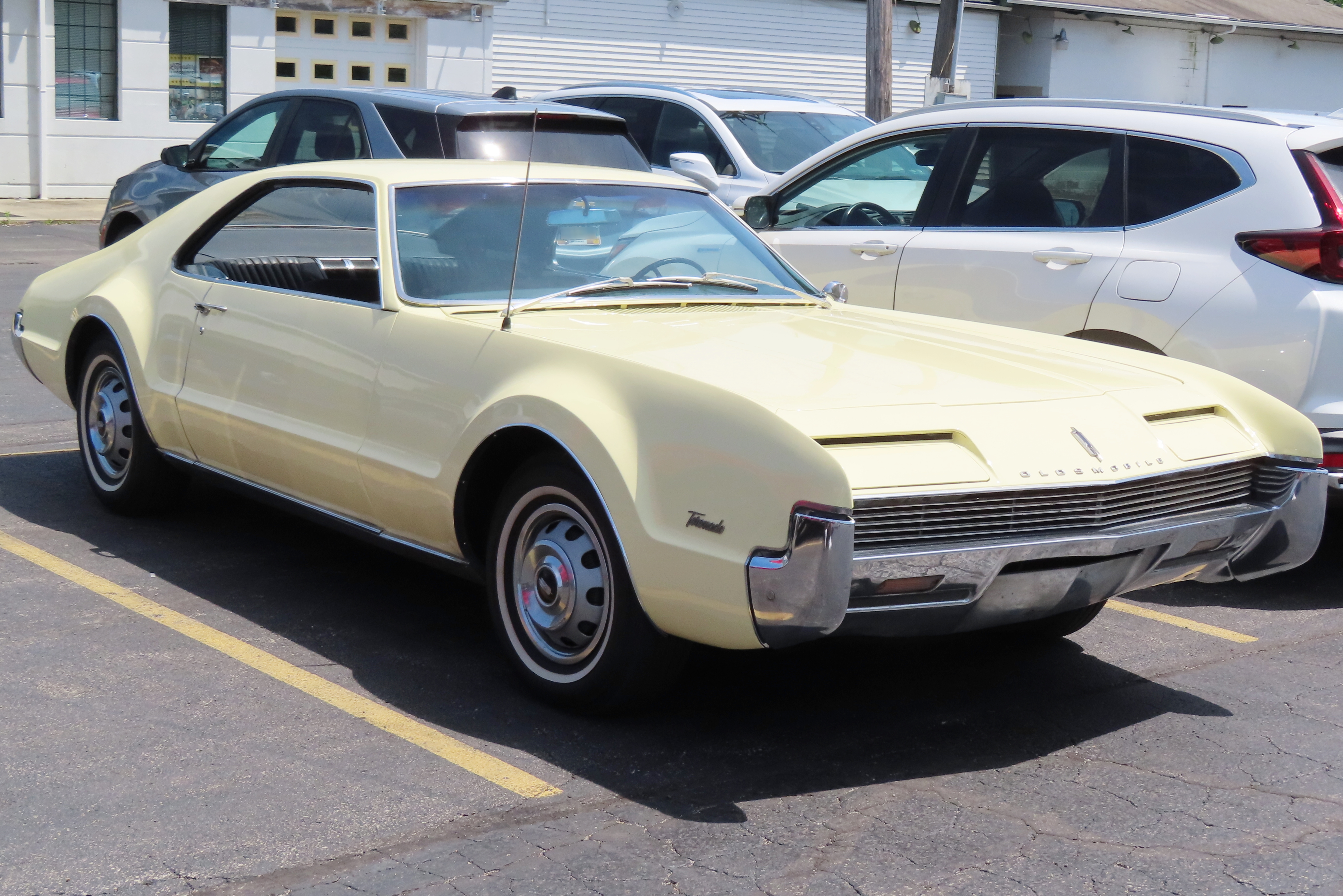 1966 Oldsmobile Toronado