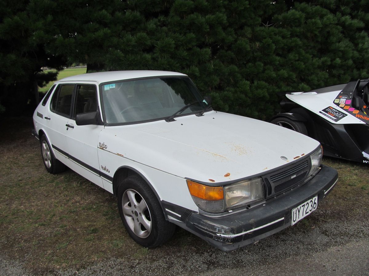 1986 Saab 900 Turbo