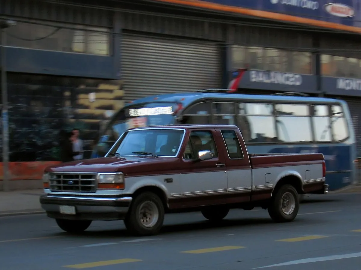 1993 Ford F-150 XLT Lariat